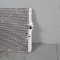 2010–2016 BMW 550i 650i GT Radiator 17117601831 F07 F10 F12 OEM Used