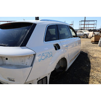 2017-2024 Audi Q7 Right Quarter Panel Glacier White 4M0809838 OEM Used