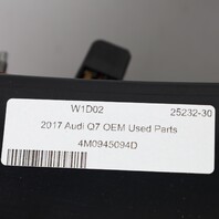 2017-2019 Audi Q7 Tail Light Right 4M0945094D OEM Used