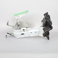 2017‑2019 Audi Q7 3.0 Fender Support Bracket Right OEM Used