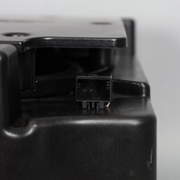 2017‑2019 Audi Q7 Trunk Mounted Subwoofer Speaker Box Bose OEM Used