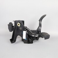 2016-2018 Audi A3 E-tron Accelerator Brake Pedal Assembly 5Q1723058AJ OEM Used
