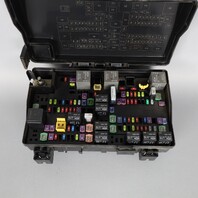 2013-2014 Dodge Ram 1500 Integrated Power TIPM Fuse Box 68089578AD OEM Used