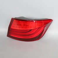 2011-2013 BMW 528i 535i 550i M5 F10 Right Tail Light 63217203232 OEM Usedd