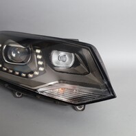 2011-2014 Volkswagen Touareg Right Xenon Headlight 7P1941752 OEM Used