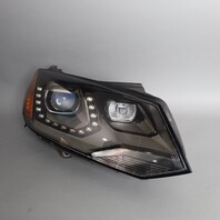 2011-2014 Volkswagen Touareg Right Xenon Headlight 7P1941752 OEM Used