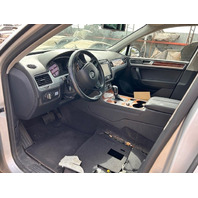 2013 Volkswagen Touareg Parts