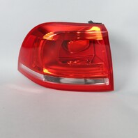2011-2014 Volkswagen Touareg Left Tail Light 7P6945095E OEM Used