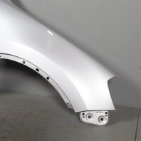 2011-2017 Volkswagen Touareg Right Fender Silver Metallic 7P6821106E OEM Used