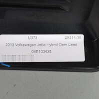 2013-2016 Volkswagen Jetta Hybrid Engine Cover 04E103925 OEM Used