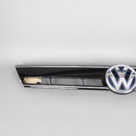 2013-2014 Volkswagen Jetta Hybrid Upper Front Bumper Grille 5C6853653F OEM Used