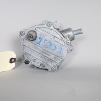 2006-2008 BMW 550i 650i 750i Engine Mounted Vacuum Pump OEM 11667545384