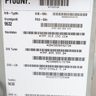 11-16 Porsche Cayenne PCM Radio Navigation Display Screen 7P5035884AT OEM Used