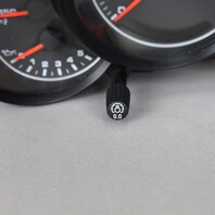 2013-2014 Porsche Cayenne Speedometer Instrument Cluster 7P5920904AM OEM Used