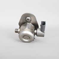 BMW 550i 650i 750i X5 X6 M5 High Pressure Fuel Pump 13517599865 OEM