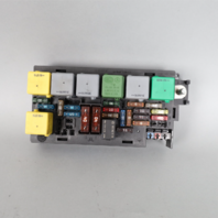 2007-2012 Mercedes GL450 Front Fuse Relay Panel Box 1645400072 OEM Used