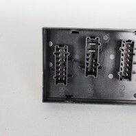 2007-2012 Mercedes GL450 Front Fuse Relay Panel Box 1645400072 OEM Used