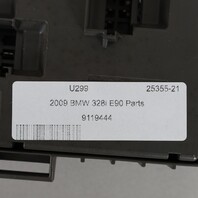 08-13 BMW 128i 135i 328i 335i M3 X1 Front Fuse Relay Box 61149119444 OEM Used