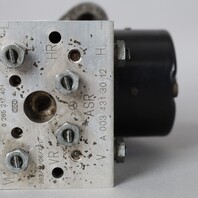 1999 Mercedes E320  W210 ABS Anti Lock Brake Pump A0034313012 OEM Used