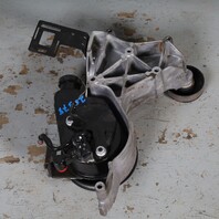2002 GMC Yukon Denali 6.0 Power Steering Pump With Bracket OEM 15078157
