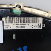 2001-2002 Yukon Denali Speedometer Instrument Cluster OEM 16252295