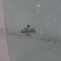 1992-2003 Volkswagen Eurovan Left Front Door Glass Window 703845202 OEM Used
