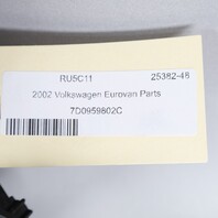 1996-2003 Volkswagen Eurovan Right Front Door Window Motor 7D0959802C OEM Used