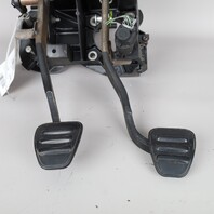 2006-2009 Ford Mustang Clutch Brake Pedal Manual Transmission K850K2450 OEM Used