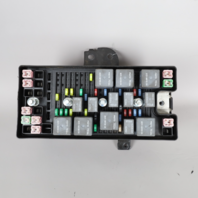 2005-2006 Ford Mustang GT 4.6 Under Hood Fuse Box 6R3T14K001CA OEM Used