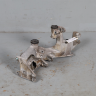 1999-2004 Porsche 911 996 Right Rear Suspension Bracket 99633105602 OEM Used