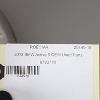 2011-2016 BMW 528i 535i 550i Right Rear Spindle Knuckle Hub 33326793770 OEM Used