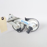 1997-2004 Chevrolet Corvette C5 Horns High / Low Note With Bracket OEM