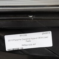 2011-2014 Porsche Cayenne 958 Right Xenon Headlight 95863117821 OEM Used
