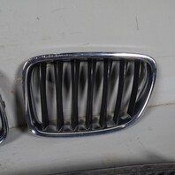 2013-2015 BMW X1 E84 Front Upper / Lower Kidney Grille Set 51117347667 OEM Used