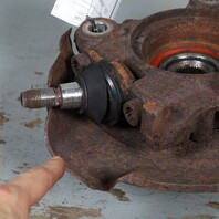 1996-2003 Volkswagen Eurovan Right Passenger Front Spindle Knuckle Hub OEM 280mm