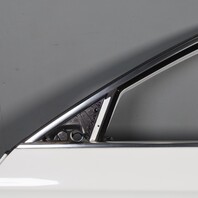 2011-2016 BMW 528i 535i 550i Left Front Door Alpine White 41007206107 OEM