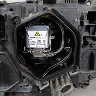 2007-2010 BMW X3 E83 Right Xenon Headlight Xenon Adaptive 63123456046 OEM