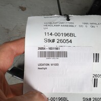 1994-1996 Chevrolet Impala SS Left Driver Headlight OEM 16511961