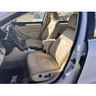 2013 VW Passat - Candy White - Stock #26068