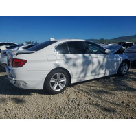 2013 BMW 528i (F10) - Alpine White - Stock #26091