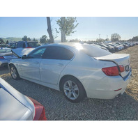 2013 BMW 528i (F10) - Alpine White - Stock #26091