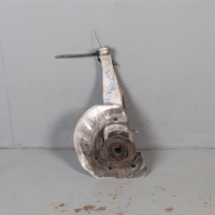 2011-2018 Porsche Cayenne Right Front Spindle Knuckle Hub 95834115600 OEM