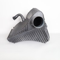 2011-2018 Porsche Cayenne Hybrid 3.0 Air Cleaner Filter Box OEM 95811002210