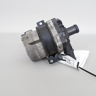 2011-2018 Porsche Cayenne Panamera Hybrid Auxiliary Coolant Water Pump OEM