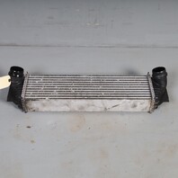 2010-2017 BMW 535i 535i GT 740i 740Li Intercooler 17517577115 OEM