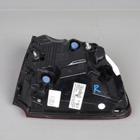 2015-2018 Porsche Cayenne Right Passenger Tail Light OEM 7P5945308N