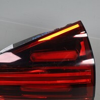 2015-2018 Porsche Cayenne Right Passenger Tail Light OEM 7P5945308N