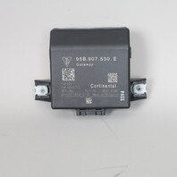 2015-2016 Porsche Cayenne 958 Gateway Control Module OEM 95B907530E
