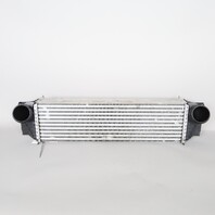 2010-2017 BMW 535i 535i GT 740i 740Li Intercooler 17517577115 OEM