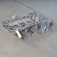 2011-2018 BMW X5 X6 4.4 N63 Upper Engine Oil Pan OEM 11137621072